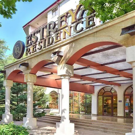 מלון Estreya Palace 4*