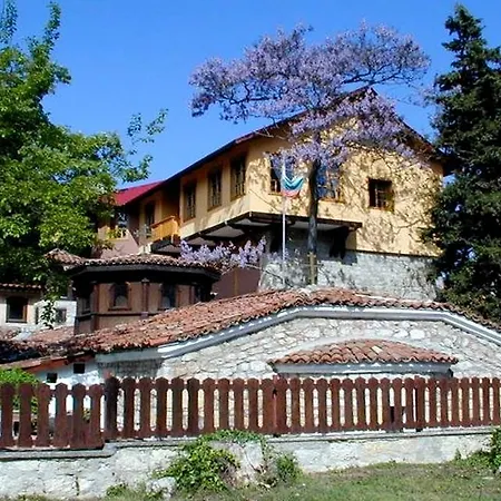 Estreya Palace