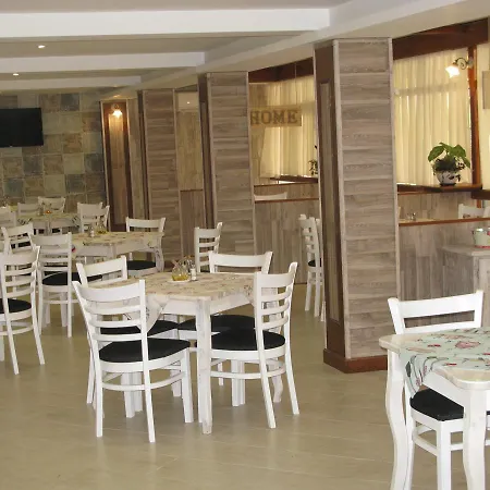 Estreya Palace Aziz Konstantin ve Elena