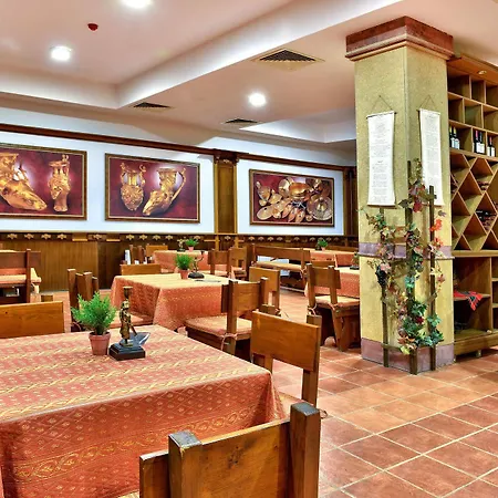 Estreya Palace Sf. Constantin și Elena