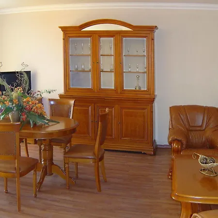 Estreya Palace Aziz Konstantin ve Elena