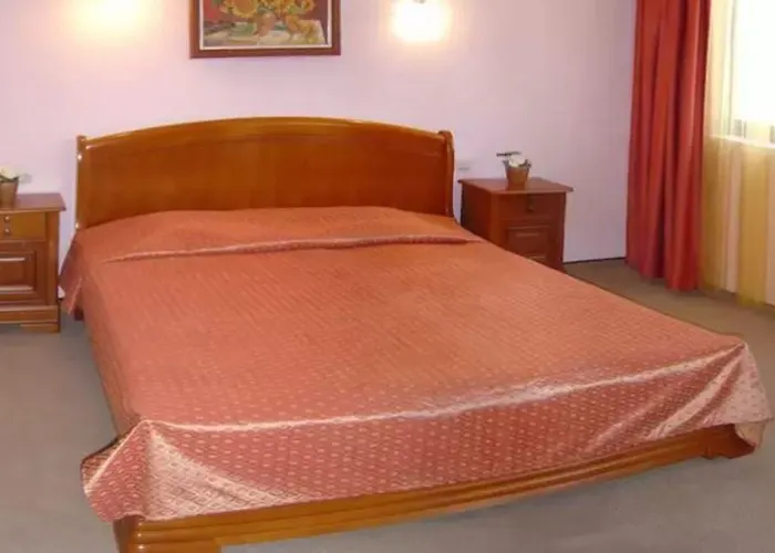 Hotel Estreya Palace 4*