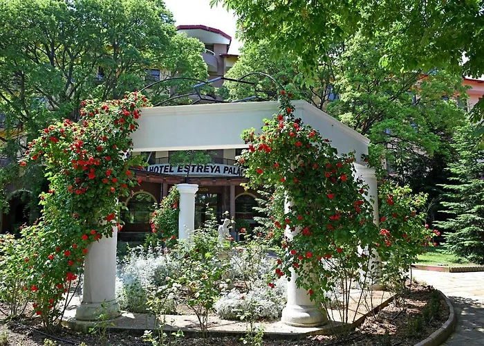 Hotel Estreya Palace 4*