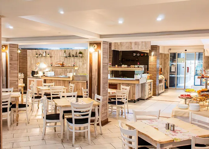 Estreya Palace St Constantin et Helena