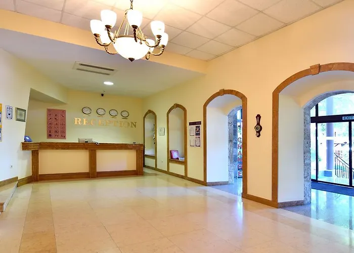 Hotel Estreya Palace 4*