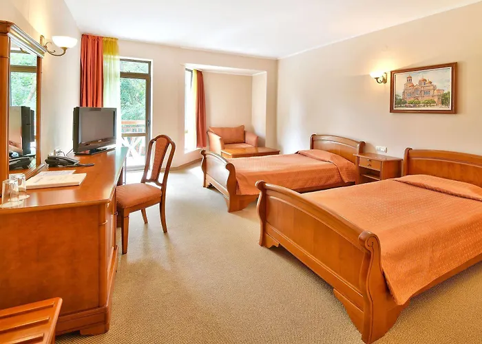 Hotel Estreya Palace 4*